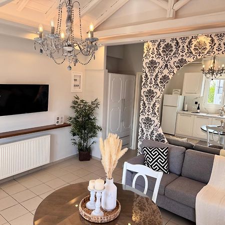 Orianna Suites Skiathos Bagian luar foto